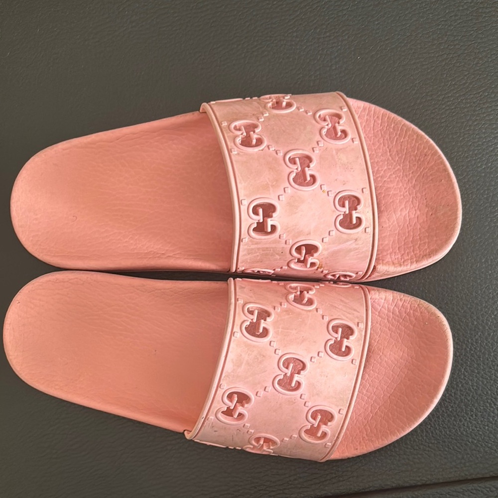 Gucci Pink Embossed Slide Sandals